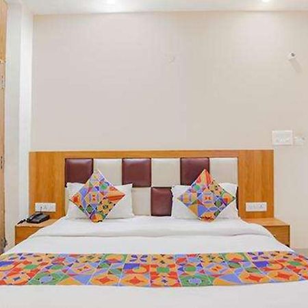 Fabhotel Royal Stay I Greater Noida Buitenkant foto