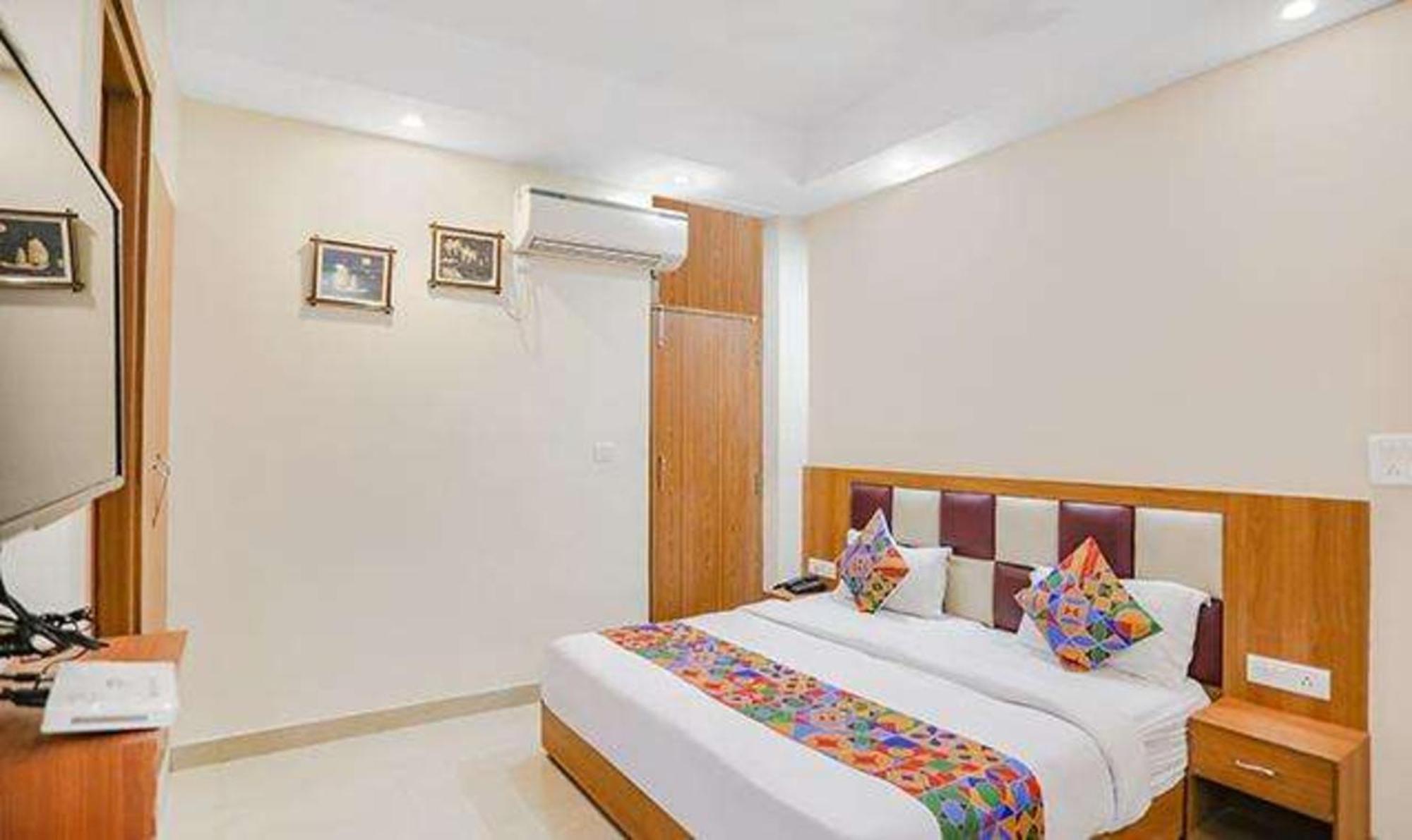 Fabhotel Royal Stay I Greater Noida Buitenkant foto