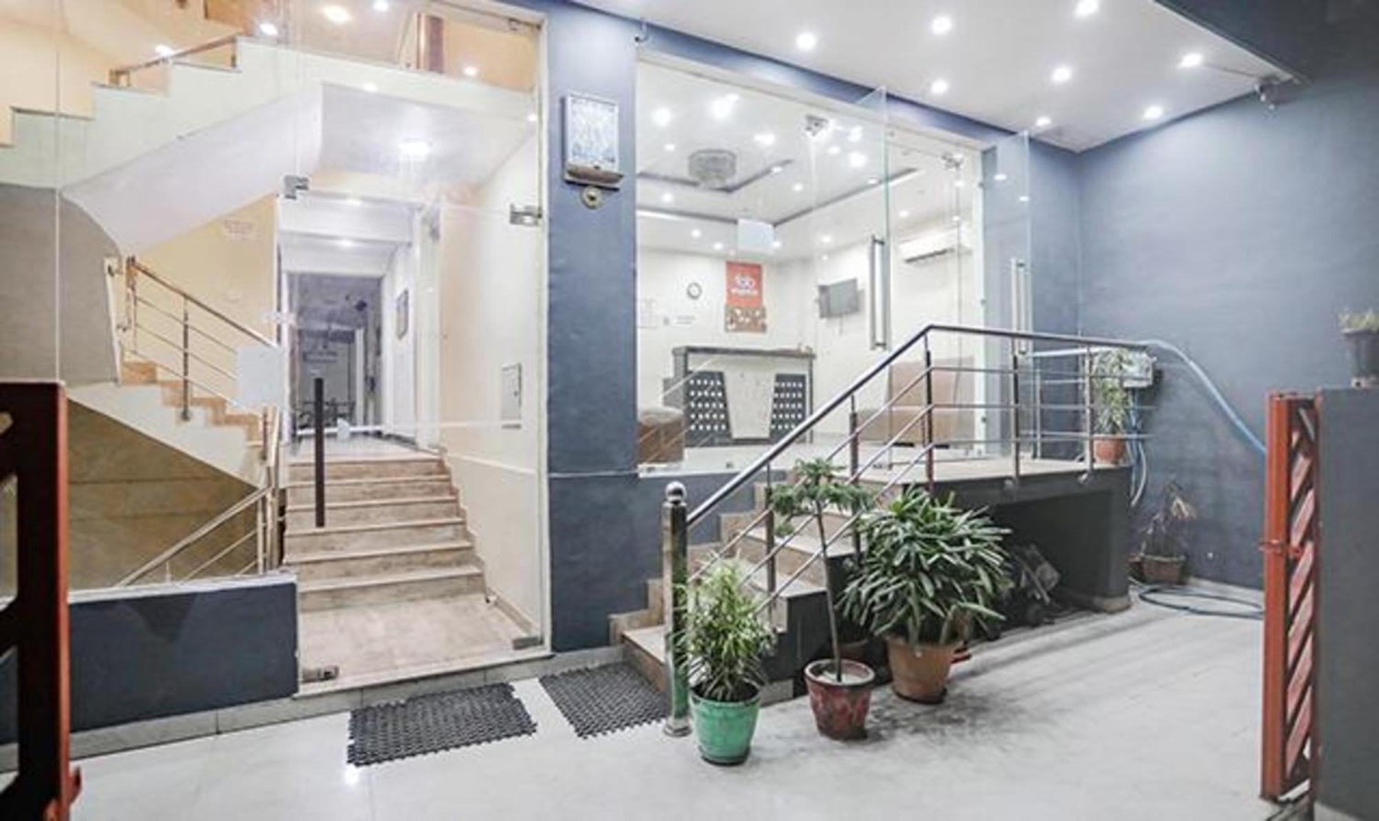 Fabhotel Royal Stay I Greater Noida Buitenkant foto
