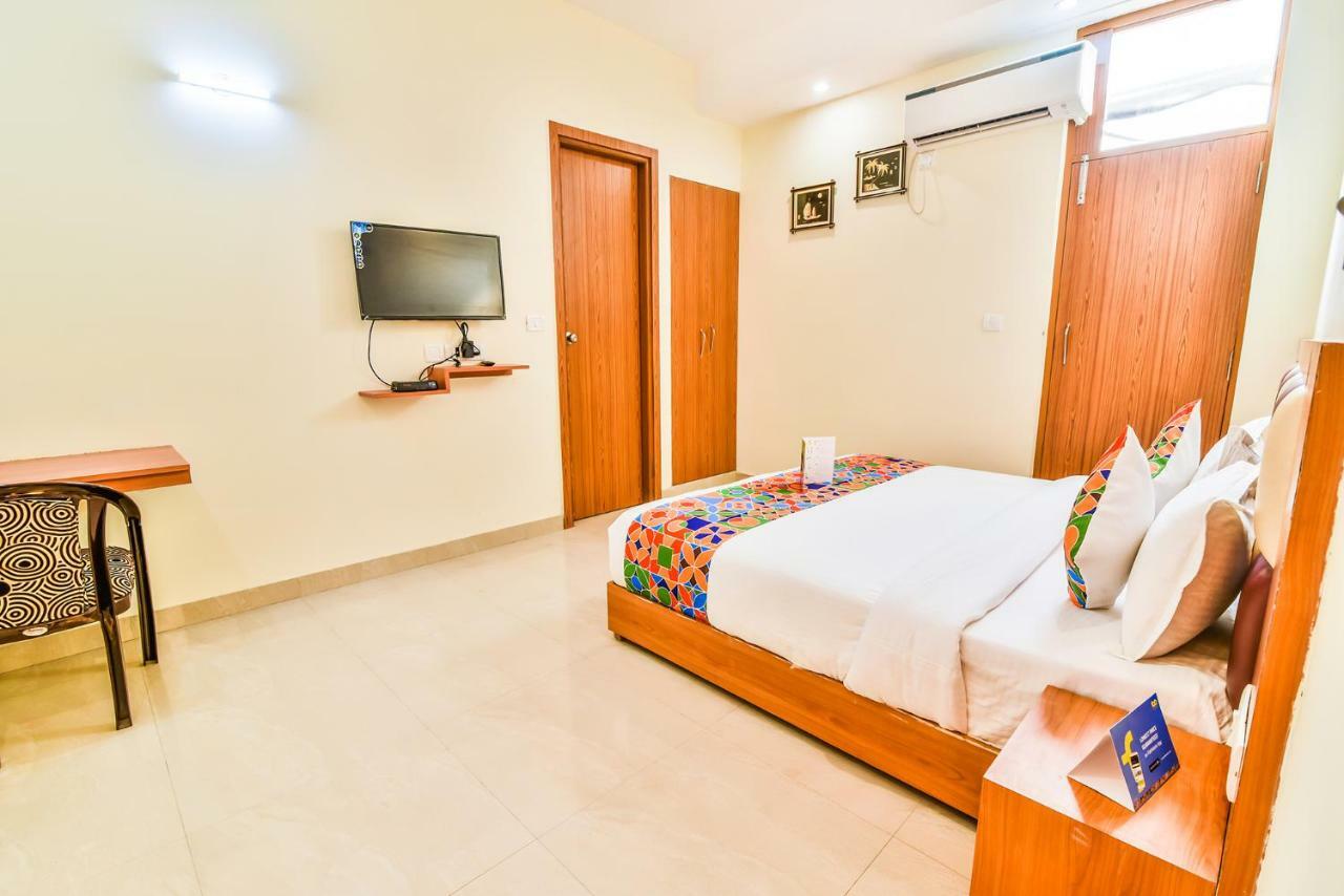 Fabhotel Royal Stay I Greater Noida Buitenkant foto
