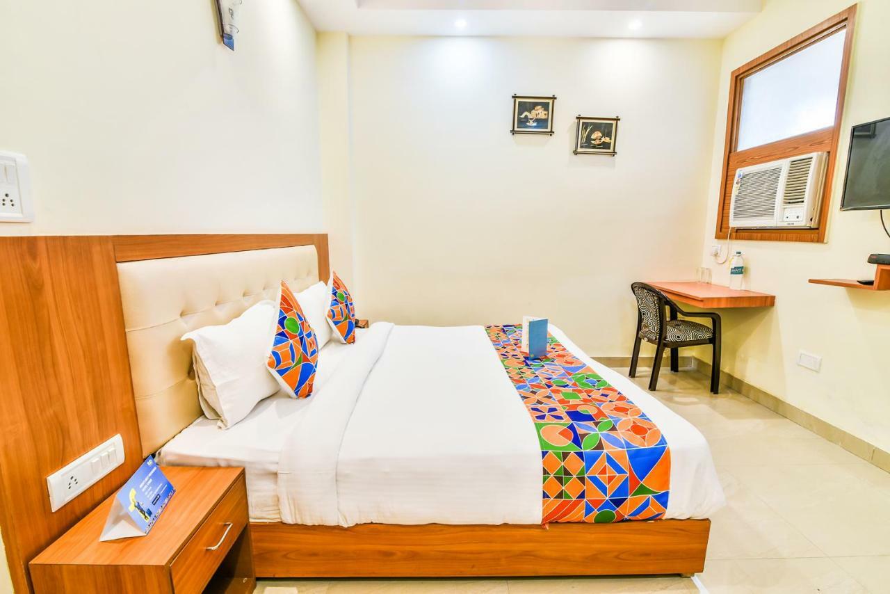 Fabhotel Royal Stay I Greater Noida Buitenkant foto