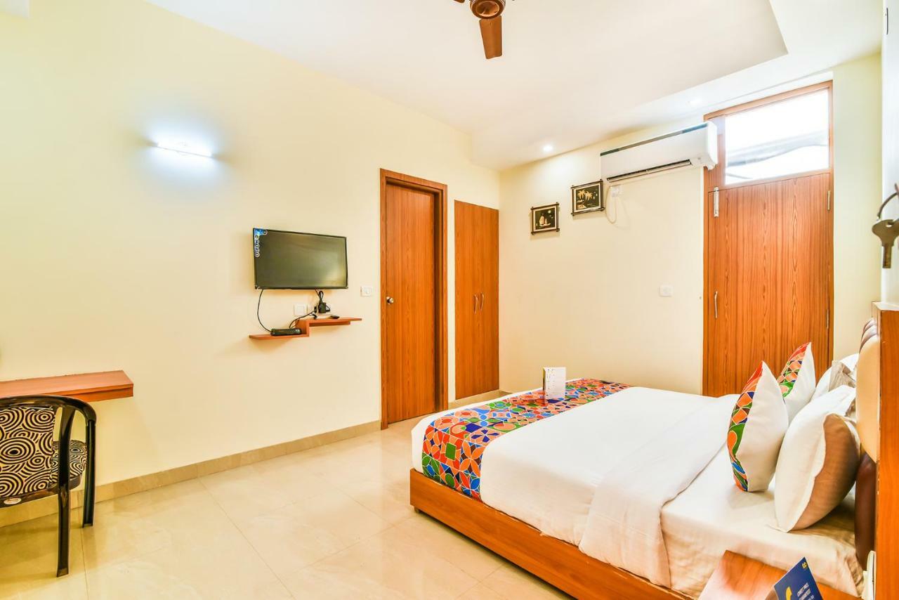 Fabhotel Royal Stay I Greater Noida Buitenkant foto