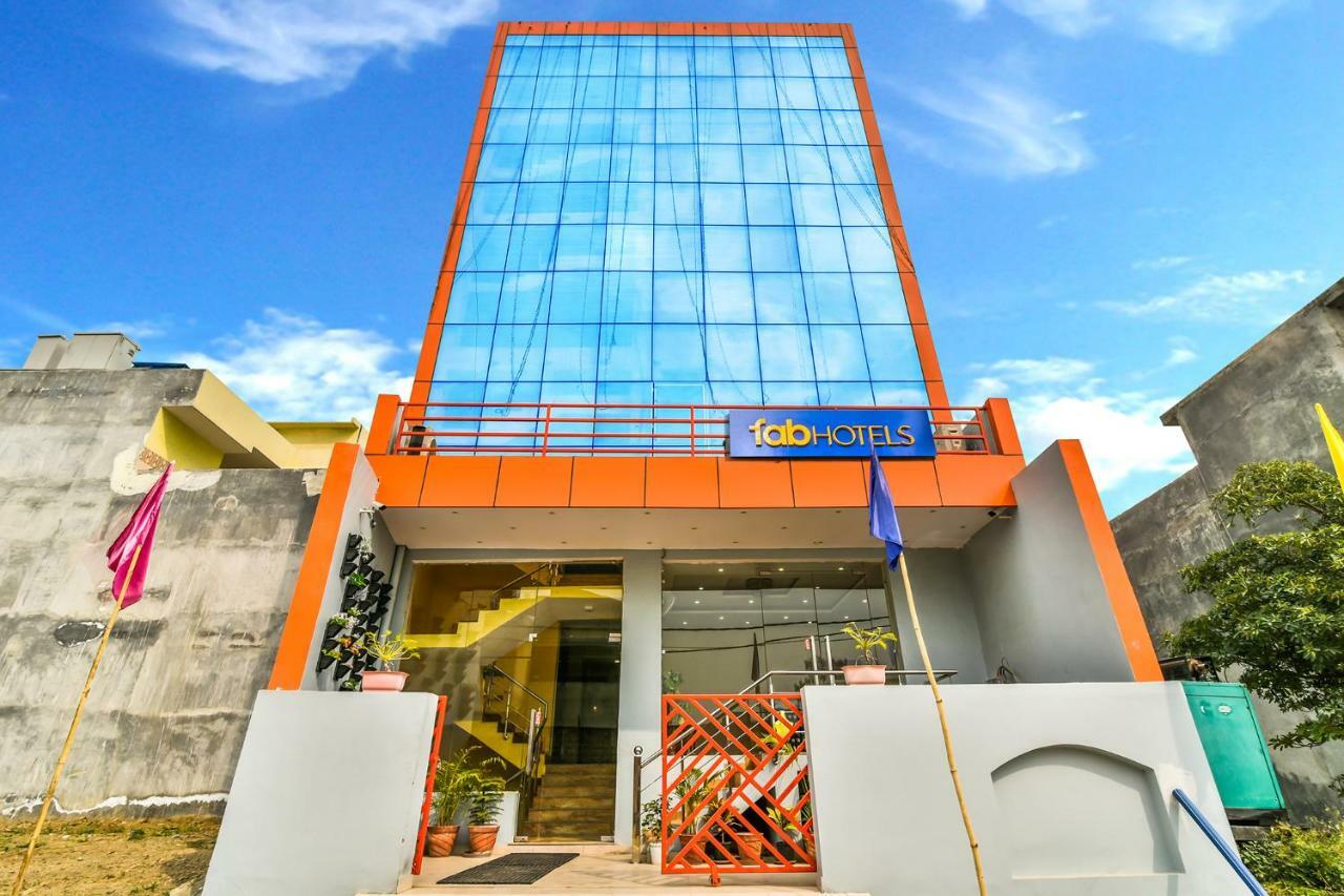 Fabhotel Royal Stay I Greater Noida Buitenkant foto